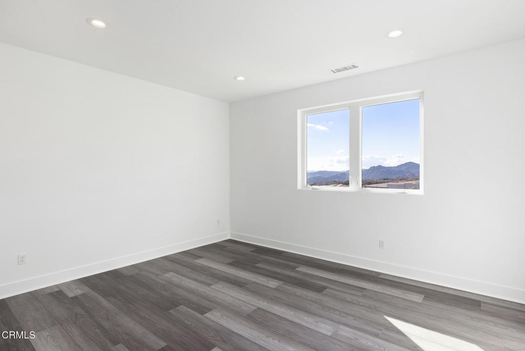 11659 N Greenwood Drive