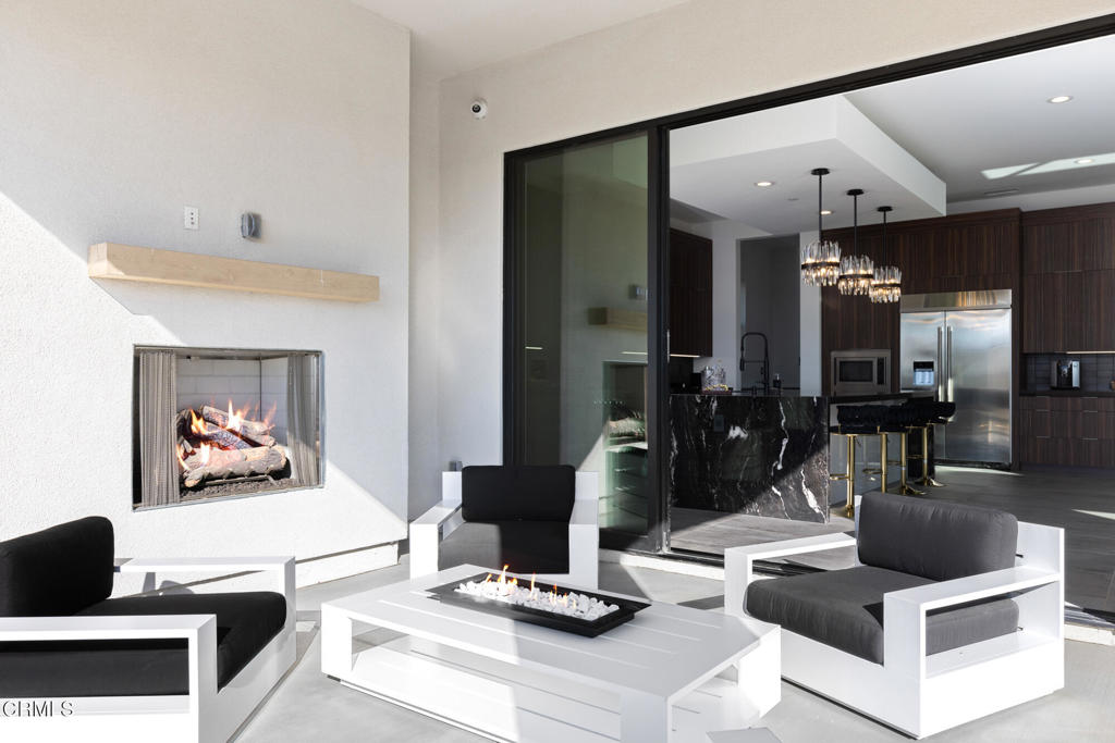 11659 N Greenwood Drive