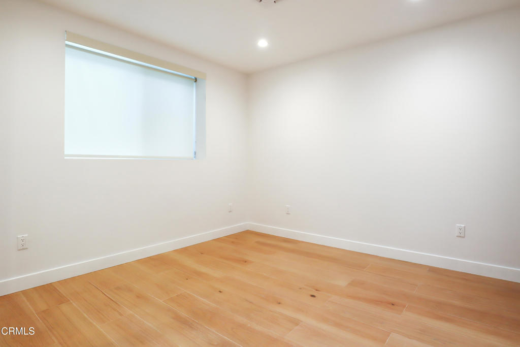112 N Kenneth Road 101