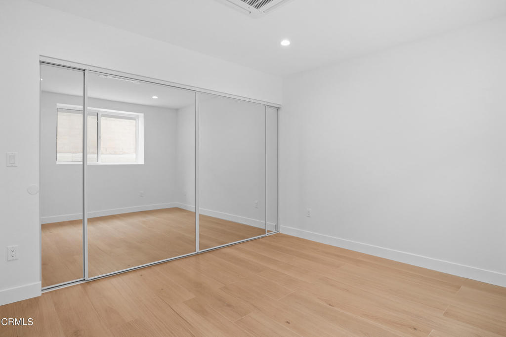 112 N Kenneth Road 101