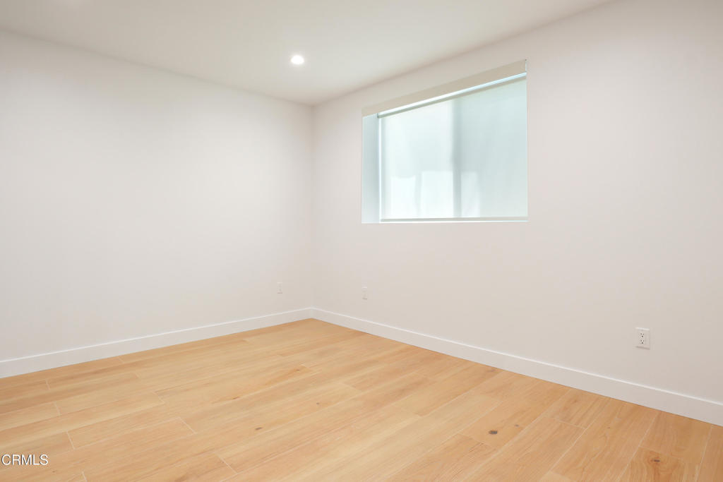 112 N Kenneth Road 101