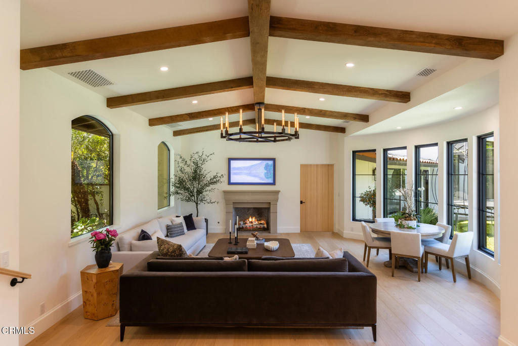 4435 Encinas Drive