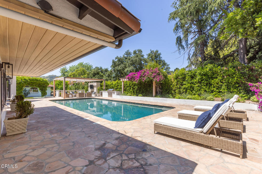 4435 Encinas Drive
