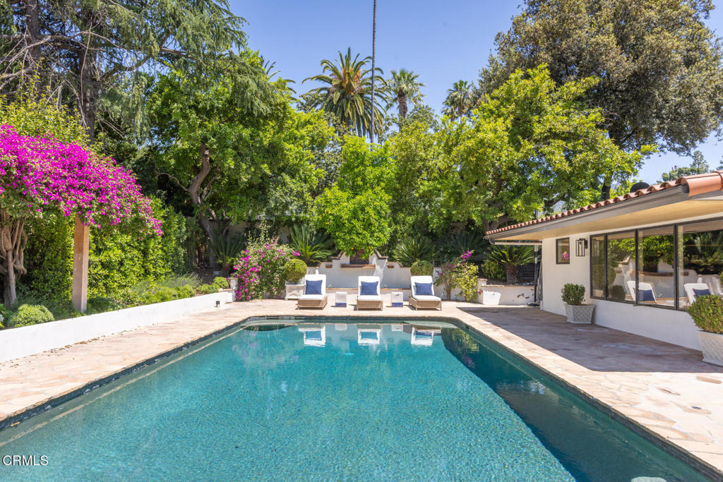 4435 Encinas Drive