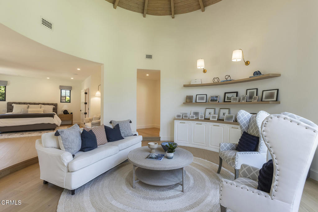 4435 Encinas Drive