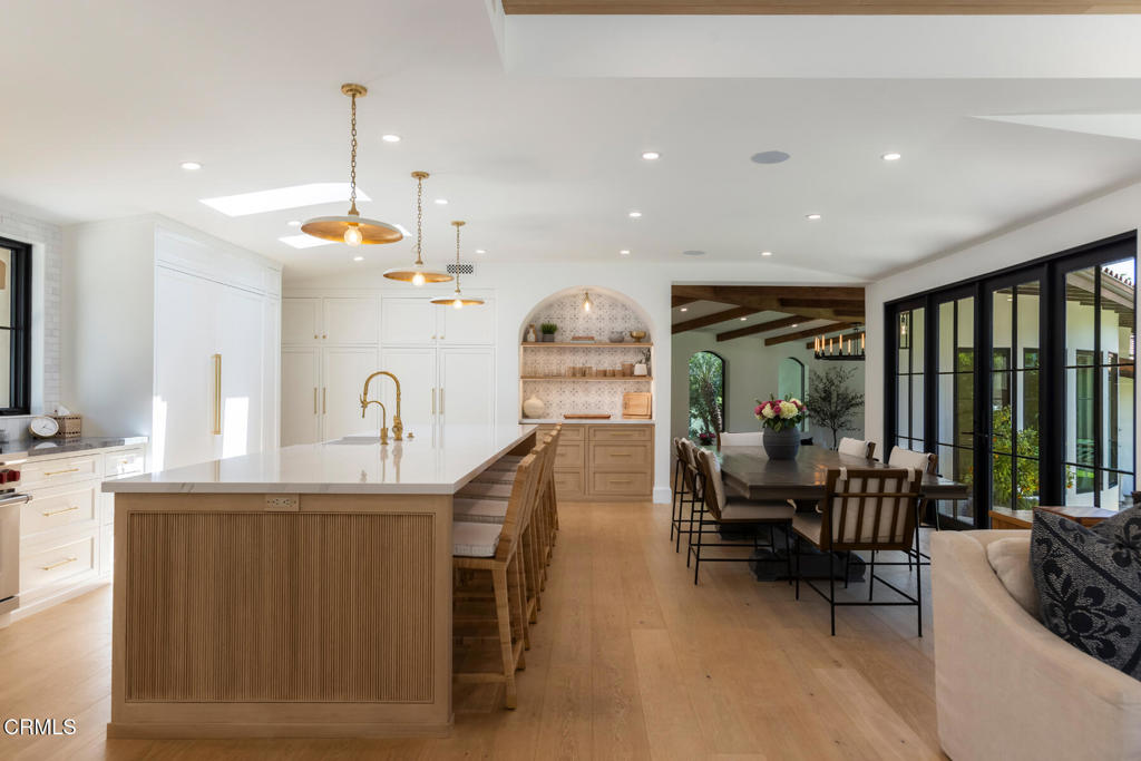 4435 Encinas Drive