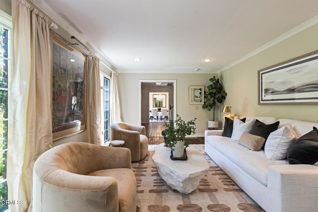 4621 Alta Canyada Road