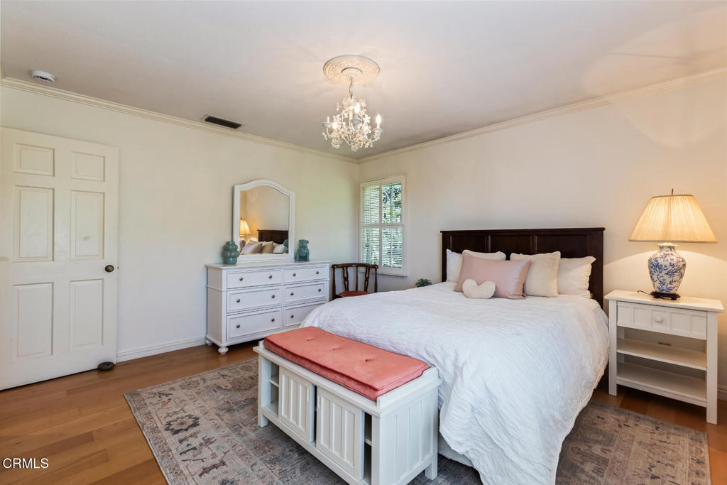 4621 Alta Canyada Road