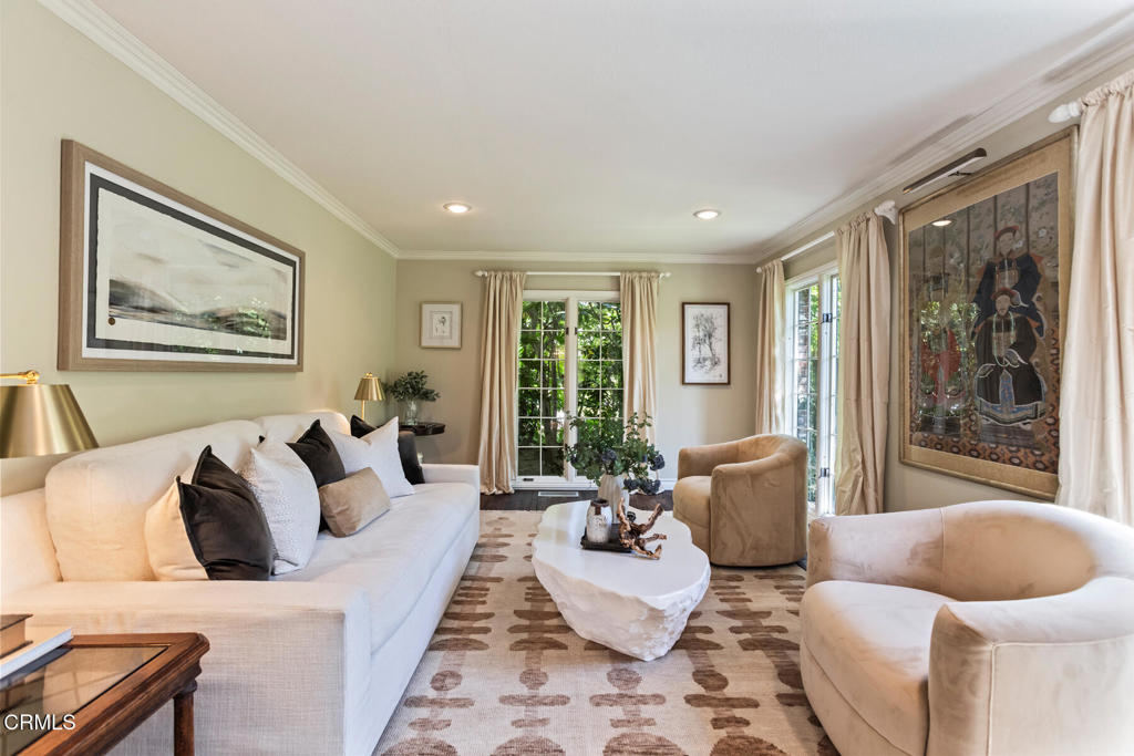 4621 Alta Canyada Road
