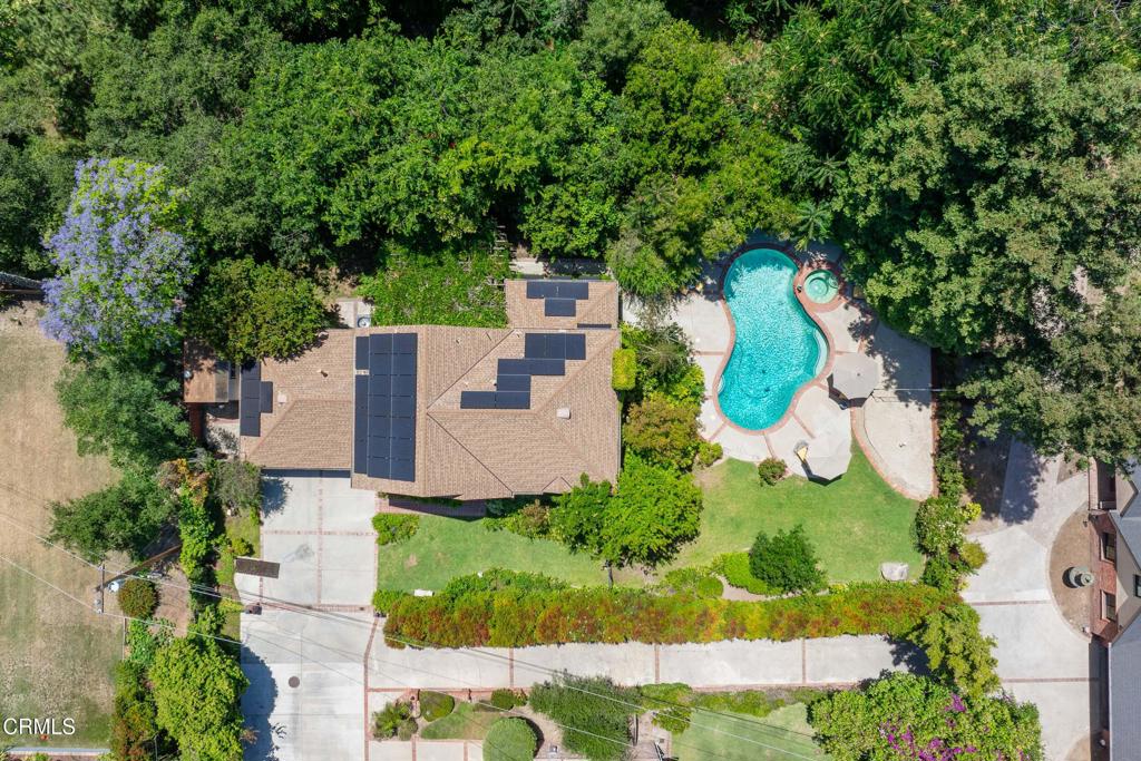 4621 Alta Canyada Road