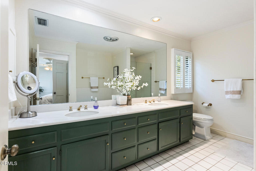 4621 Alta Canyada Road