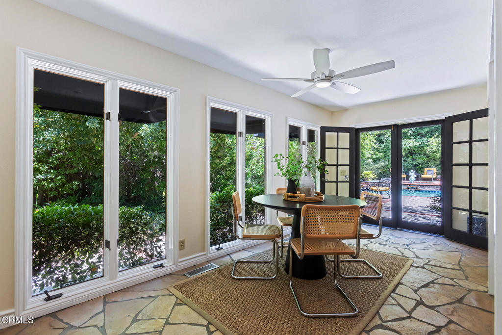 4621 Alta Canyada Road