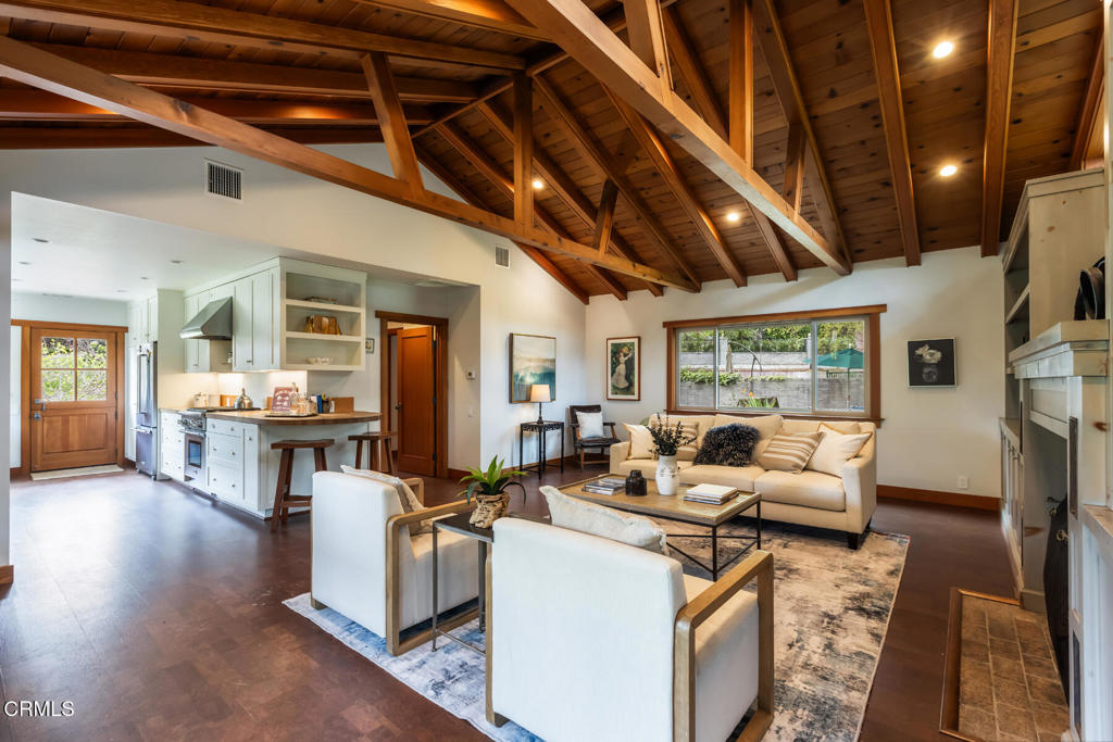 4254 Chevy Chase Drive