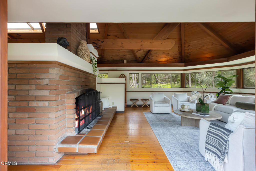 4254 Chevy Chase Drive