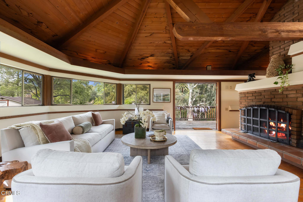 4254 Chevy Chase Drive