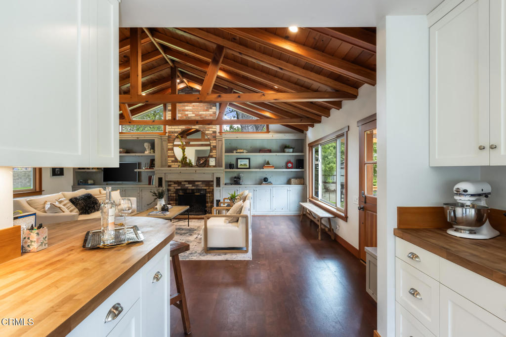 4254 Chevy Chase Drive