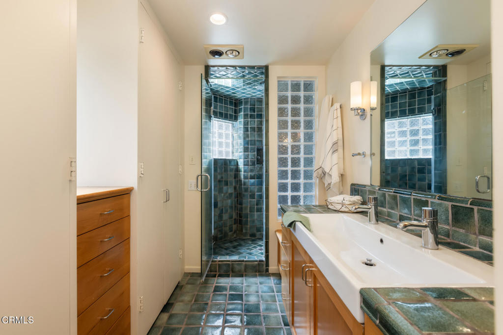 4254 Chevy Chase Drive