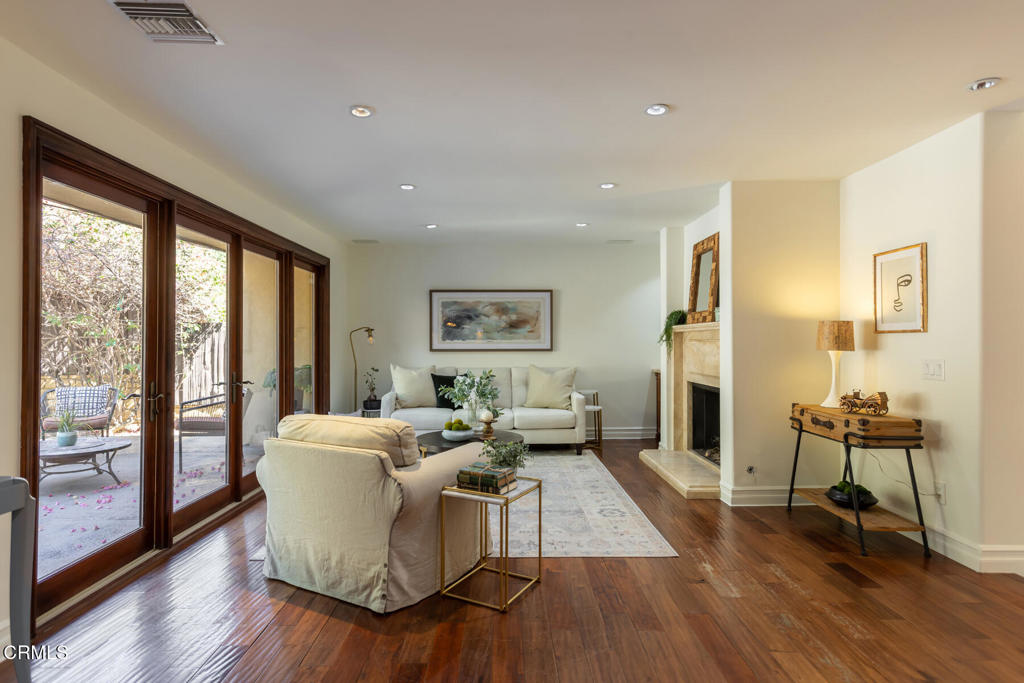 1961 El Arbolita Drive