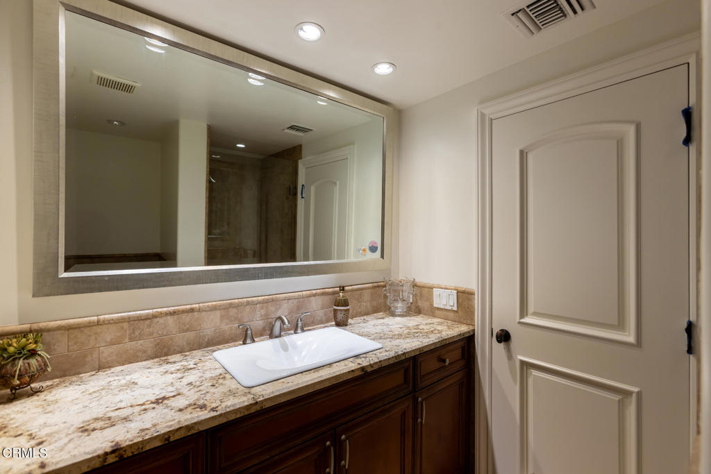 1961 El Arbolita Drive