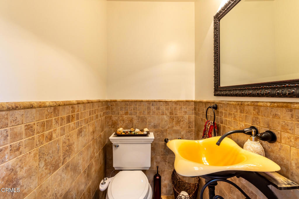 1961 El Arbolita Drive