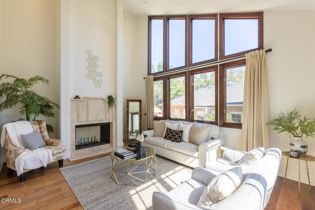 1961 El Arbolita Drive