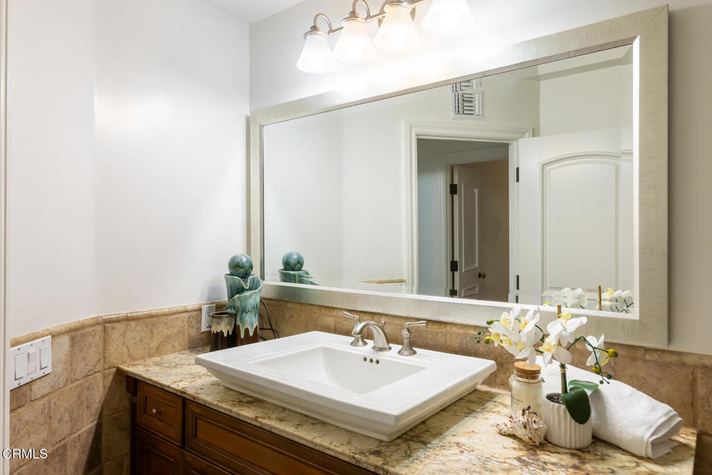 1961 El Arbolita Drive