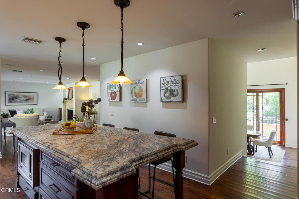 1961 El Arbolita Drive