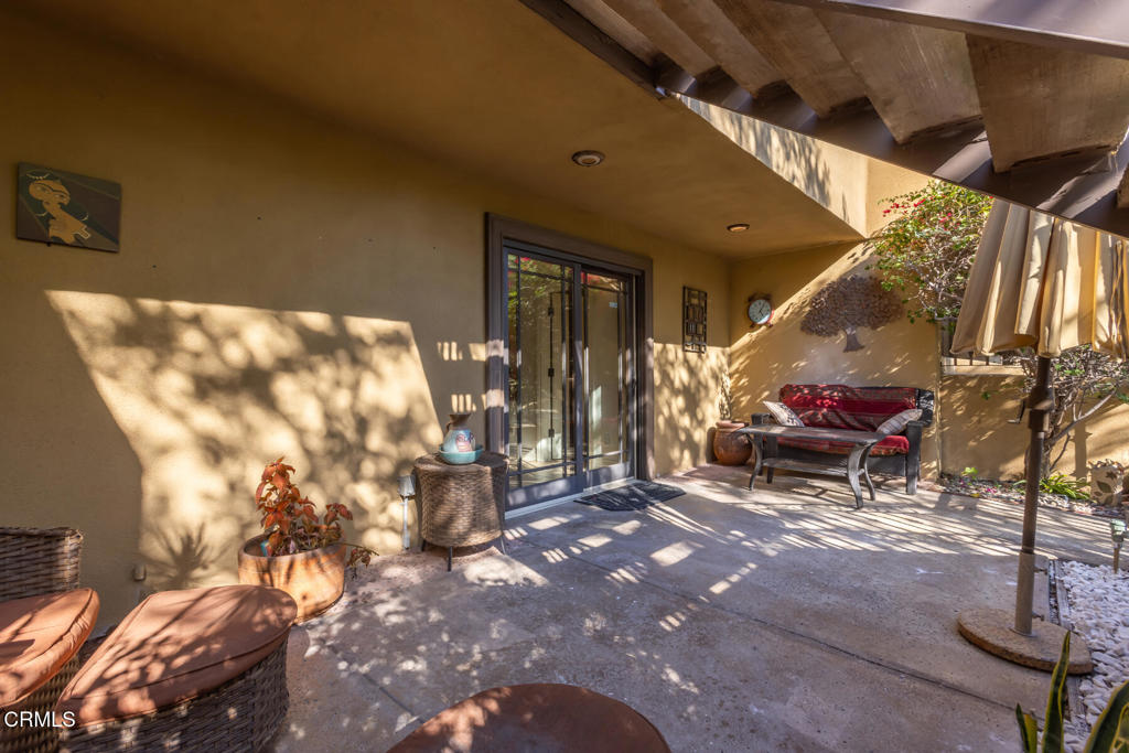 1961 El Arbolita Drive