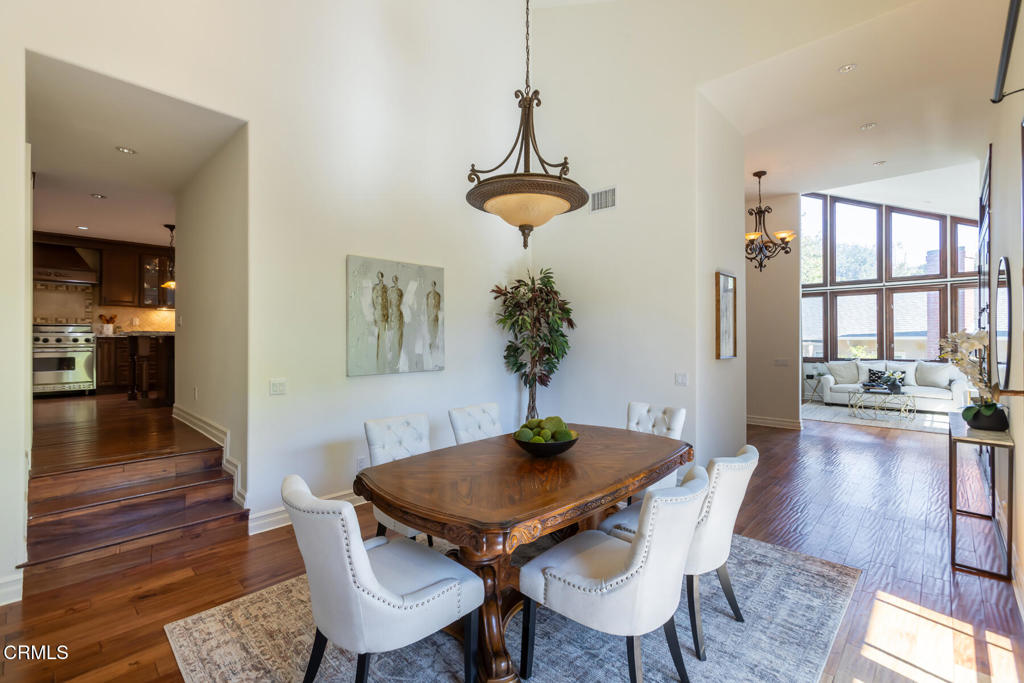 1961 El Arbolita Drive