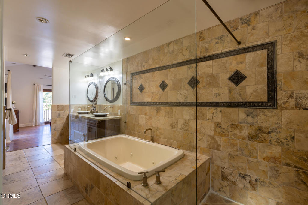 1961 El Arbolita Drive