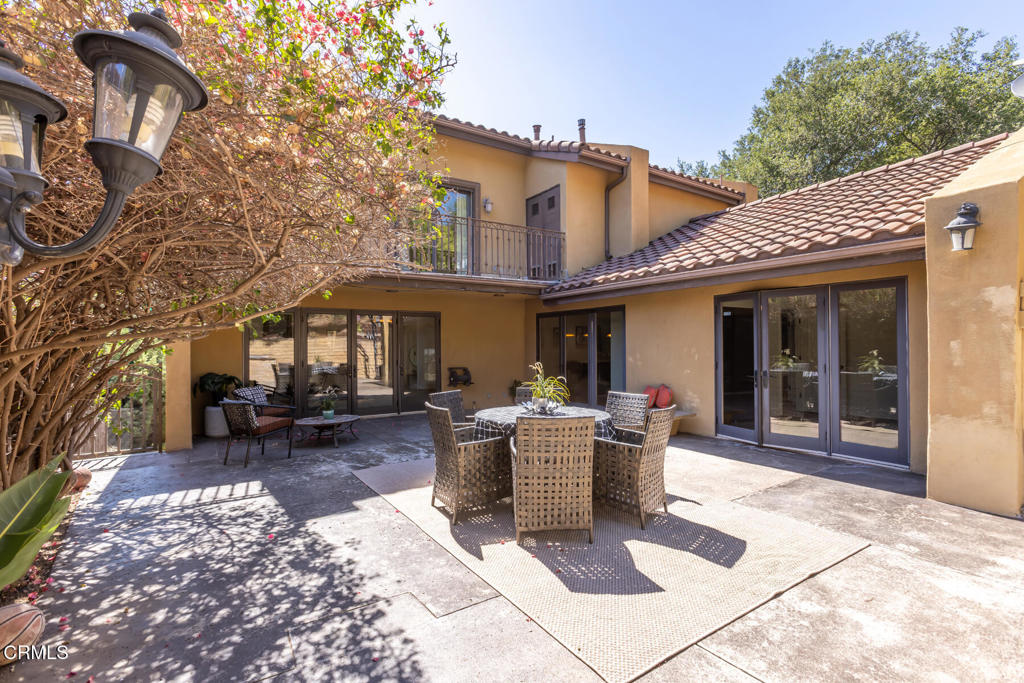 1961 El Arbolita Drive