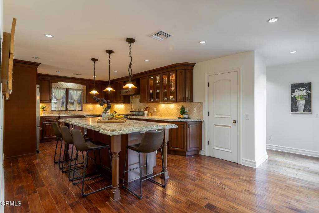 1961 El Arbolita Drive