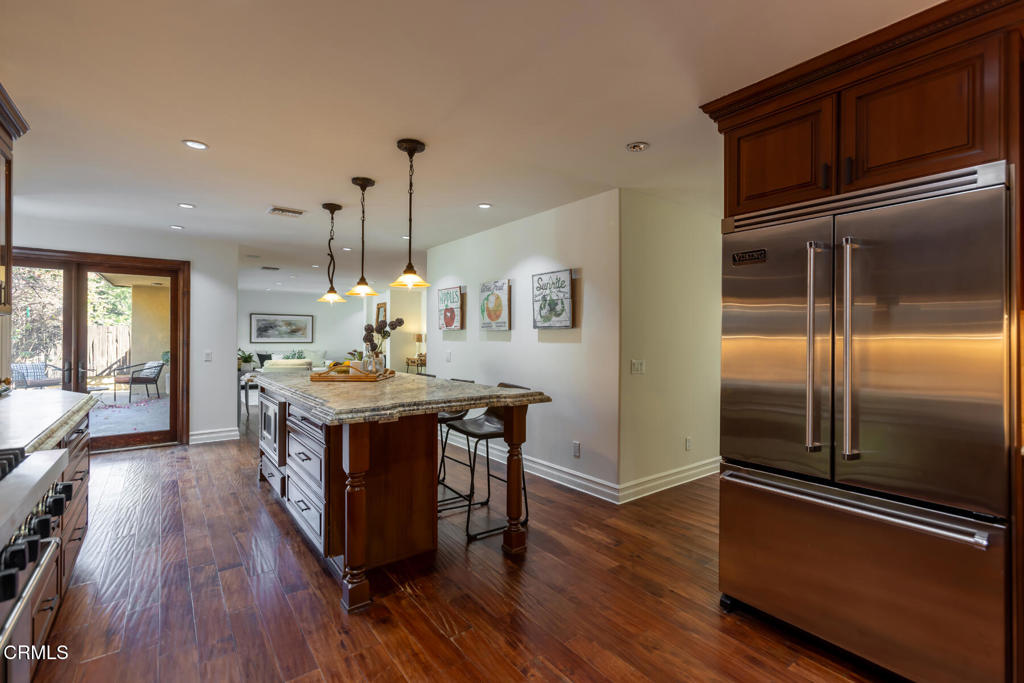 1961 El Arbolita Drive