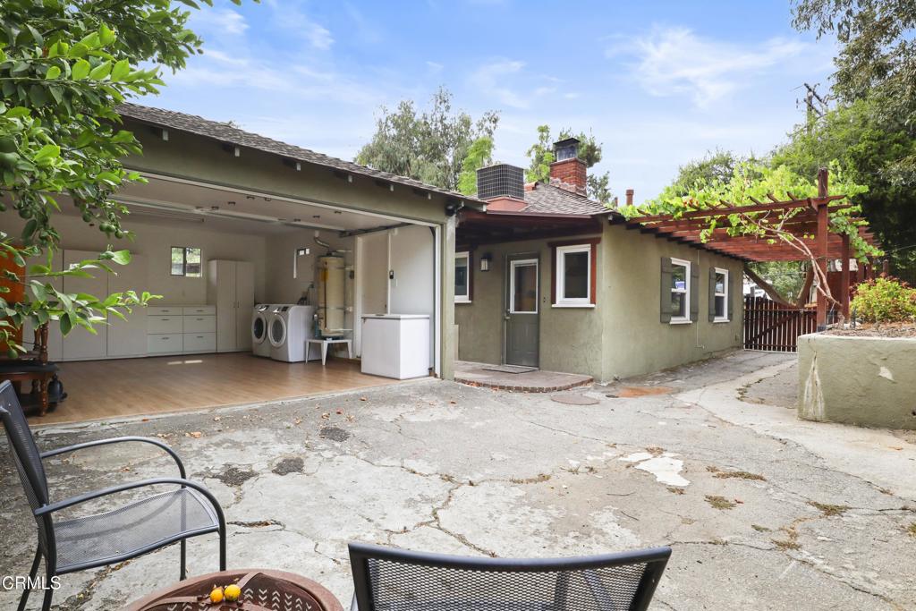 1622 Foothill Boulevard