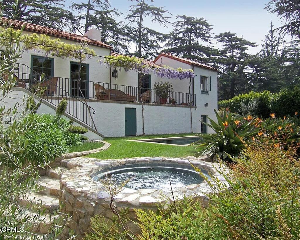 5237 Alta Canyada Road