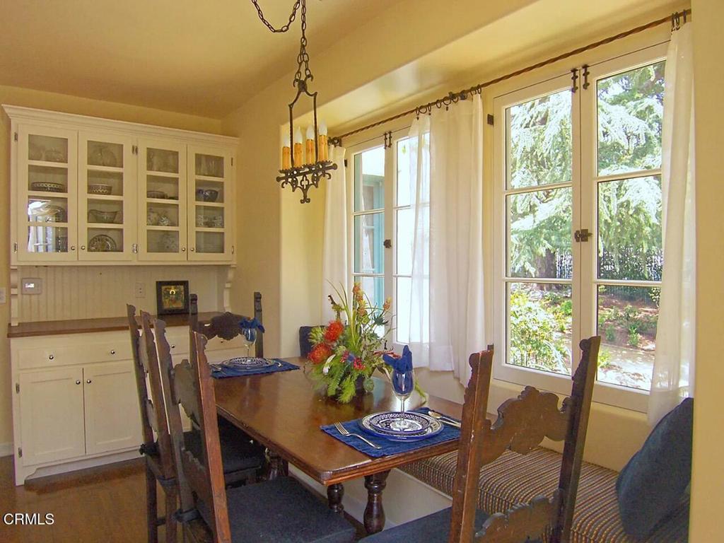 5237 Alta Canyada Road