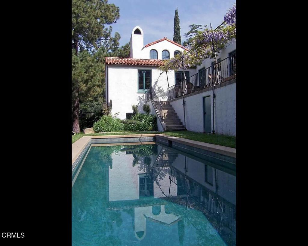 5237 Alta Canyada Road