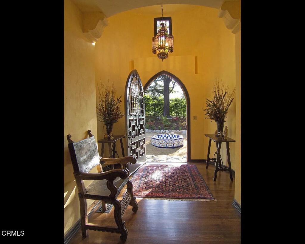 5237 Alta Canyada Road