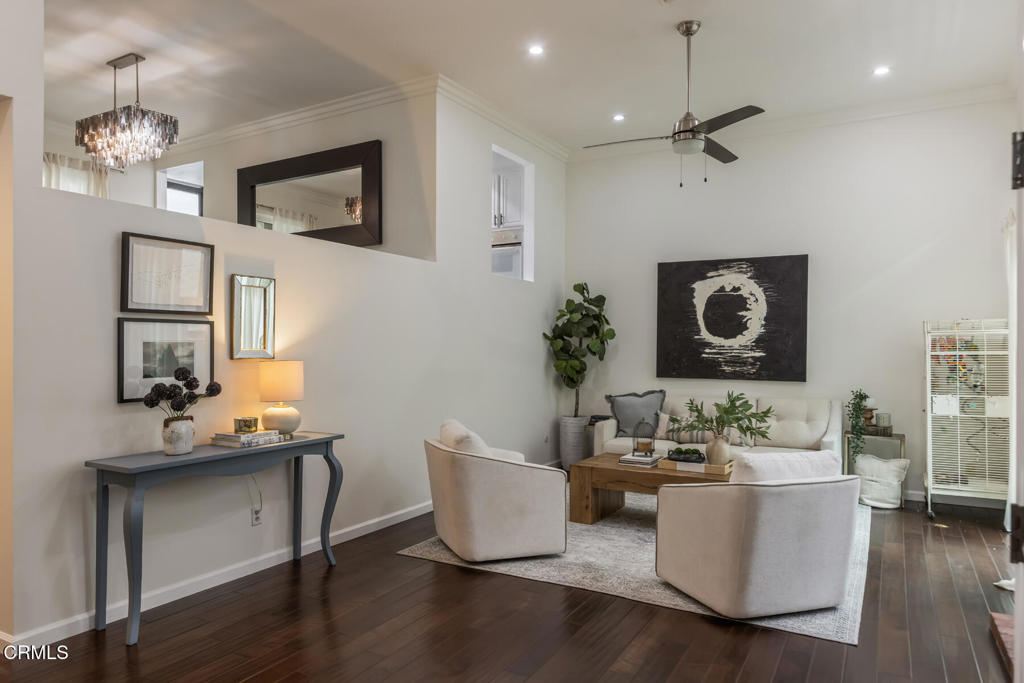 5230 Bellingham Avenue 6