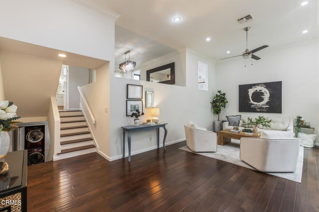 5230 Bellingham Avenue 6