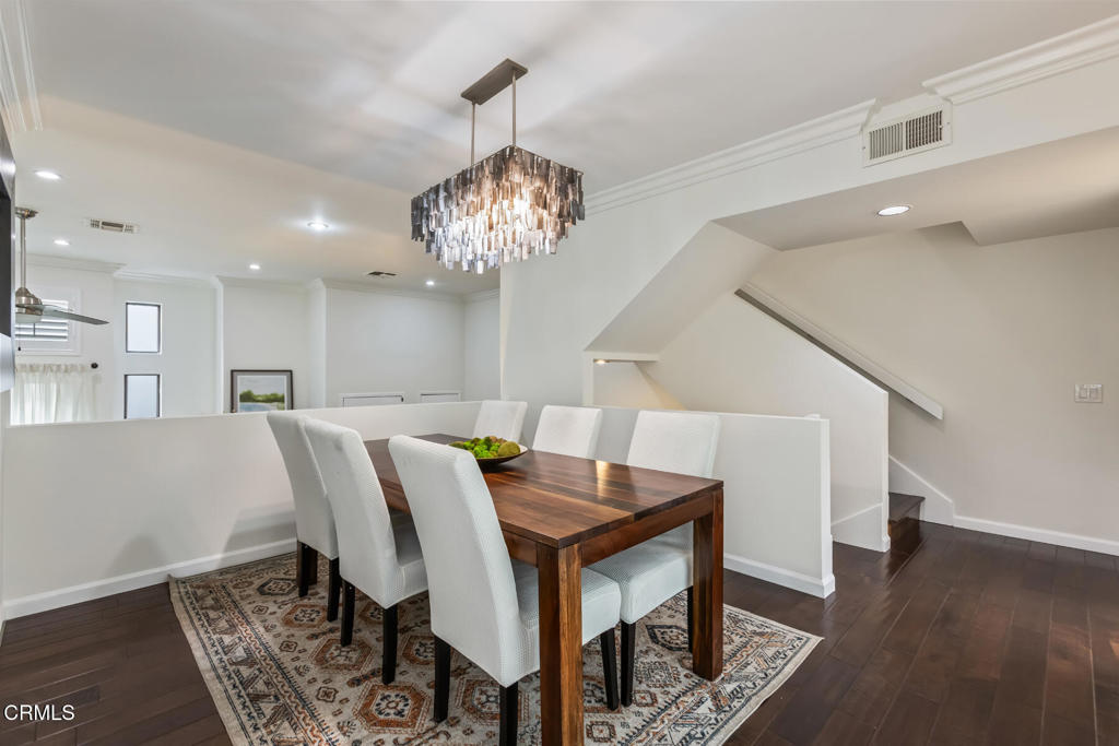 5230 Bellingham Avenue 6