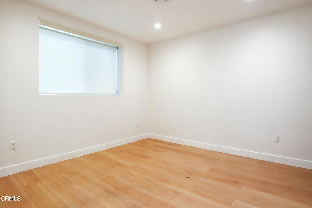112 N Kenneth Road 101