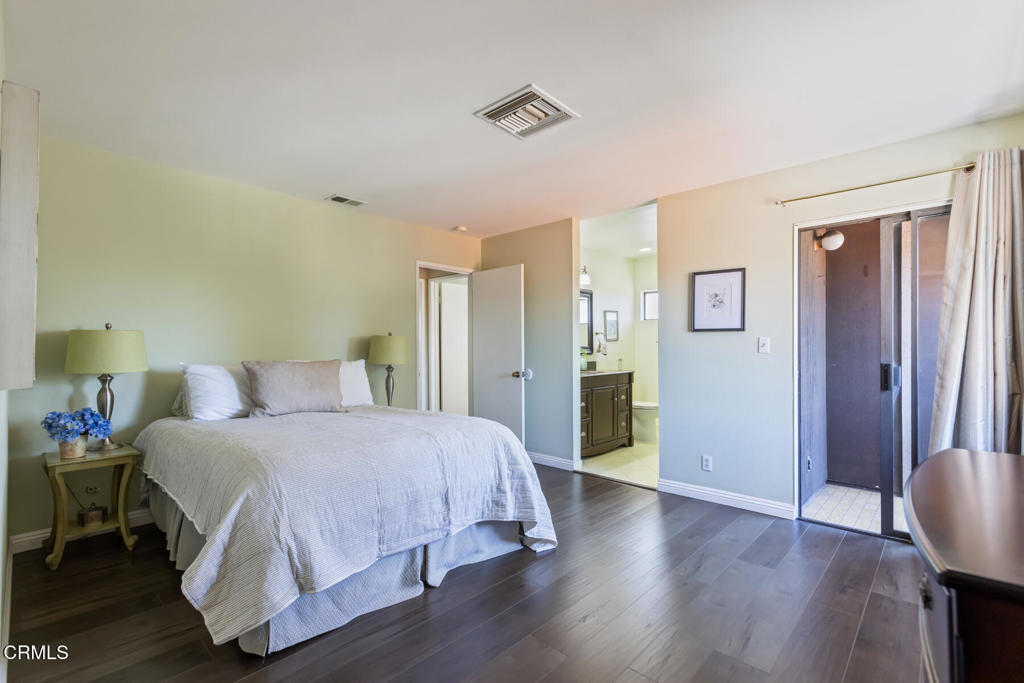 1005 Monterey Road 1