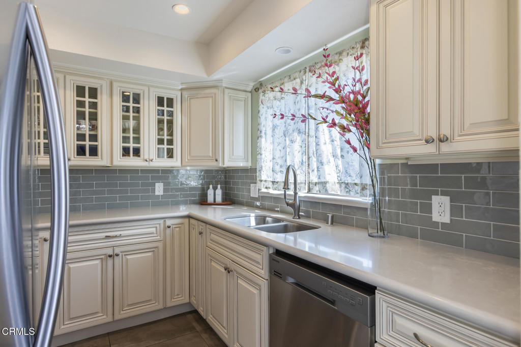 1005 Monterey Road 1