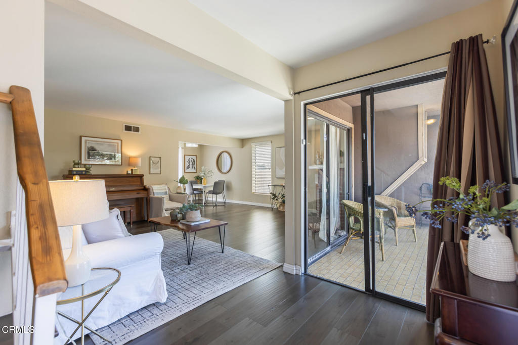 1005 Monterey Road 1