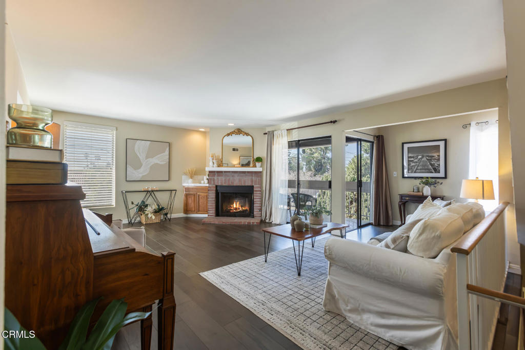 1005 Monterey Road 1