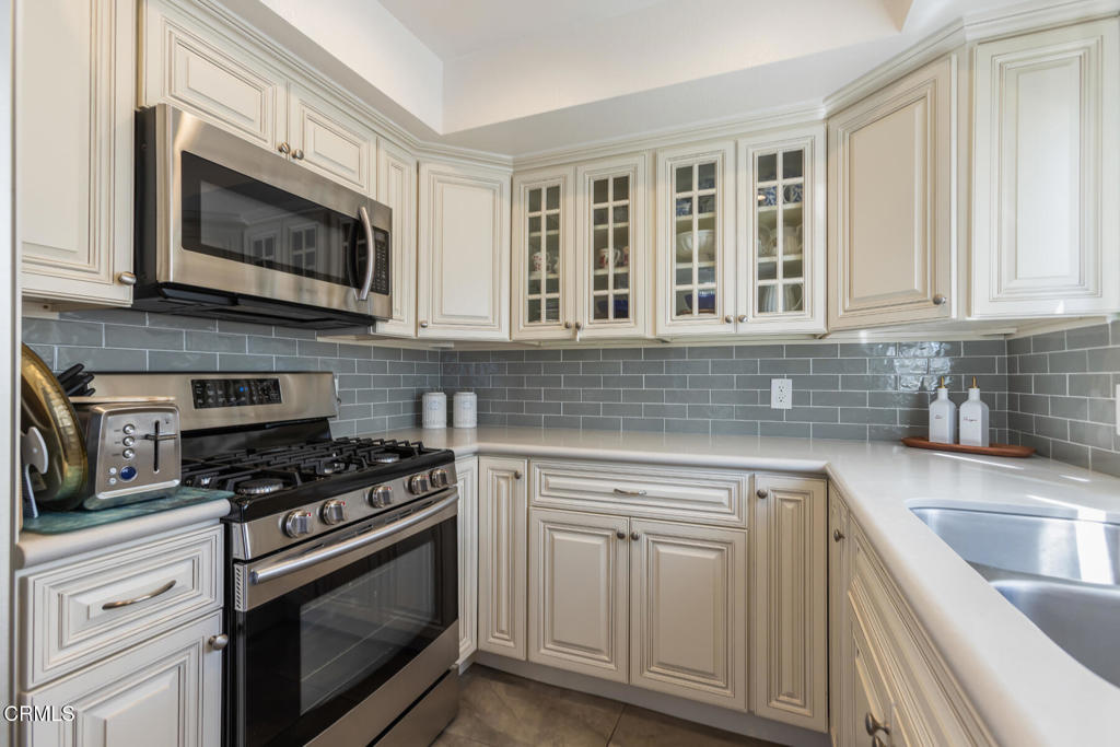 1005 Monterey Road 1