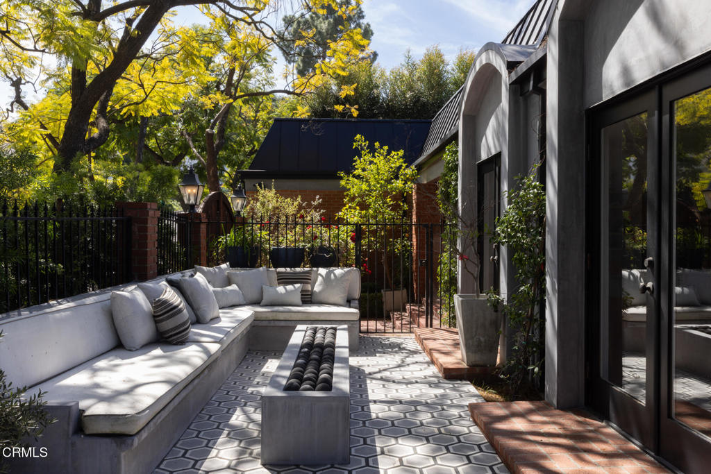 14593 Deervale Place