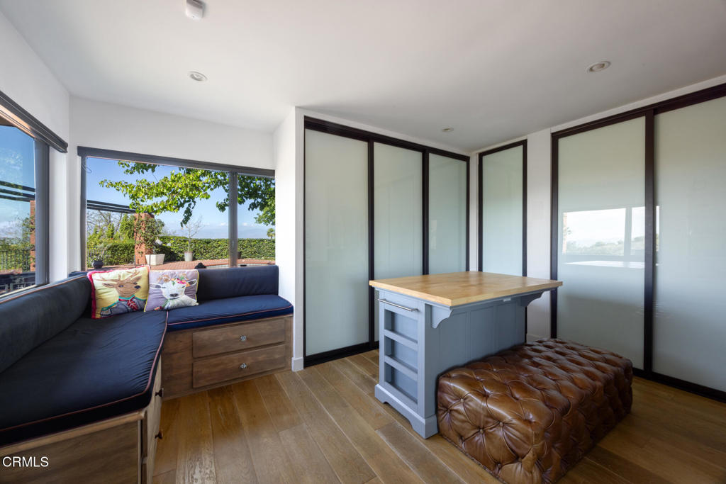 14593 Deervale Place