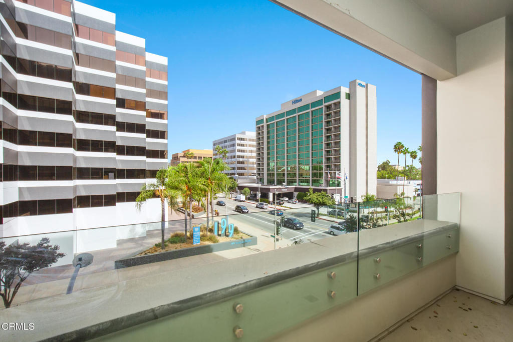 388 Cordova Street 305